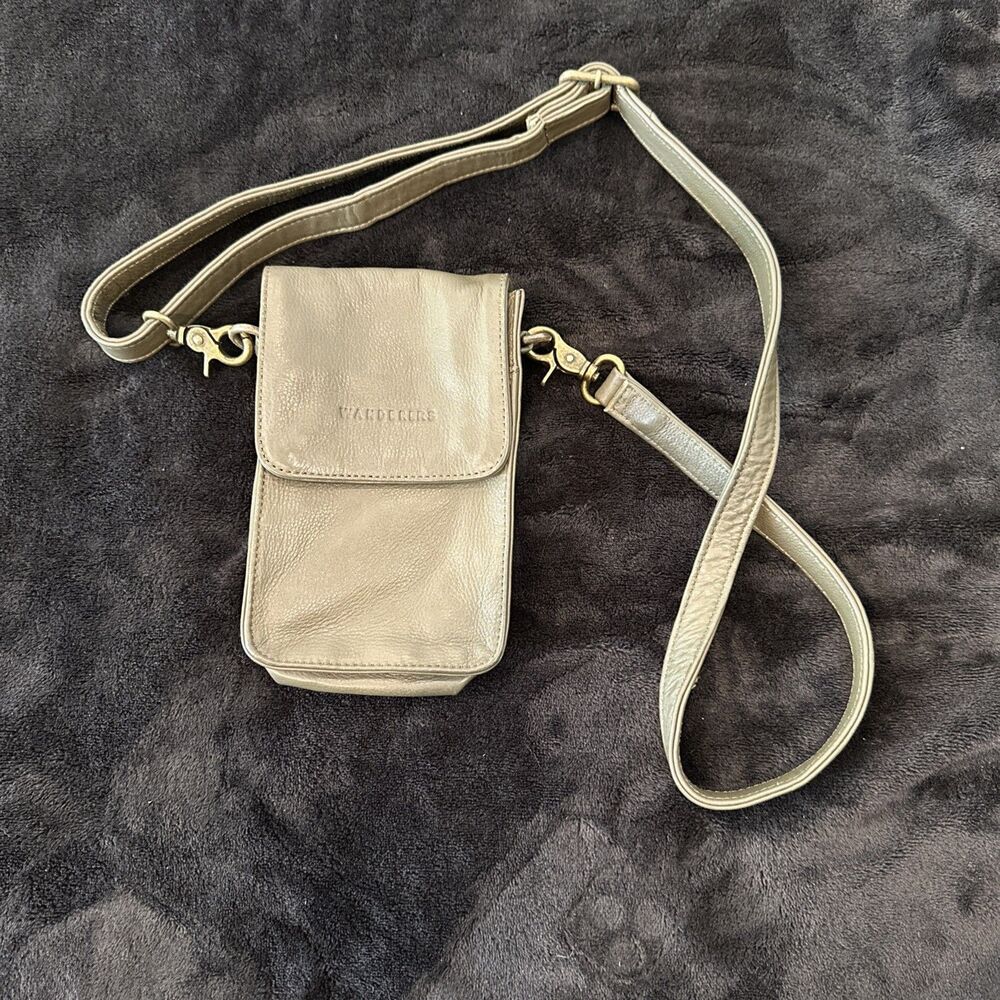 Wanderers Travel Co Leather Olive  Hamburg Crossbody Bag Purse